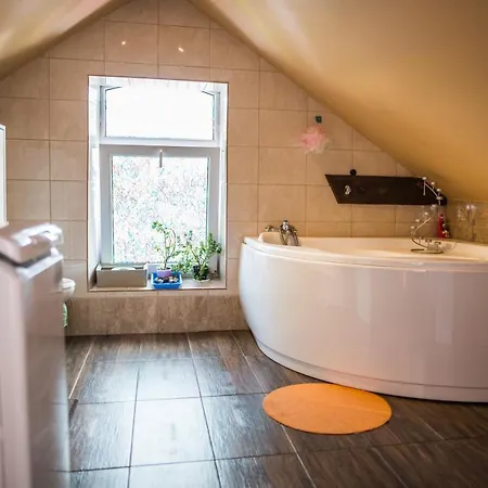 Na Polnej בית הארחה