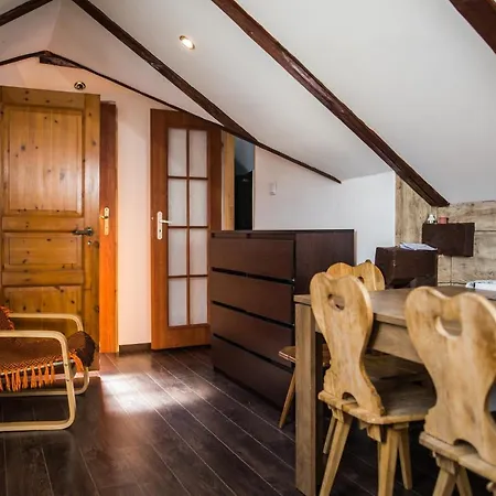 Na Polnej בית הארחה *