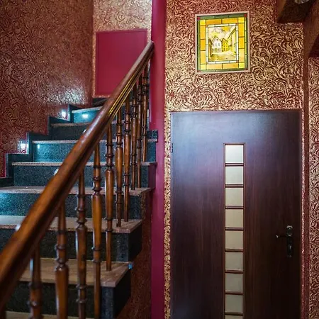 Na Polnej בית הארחה